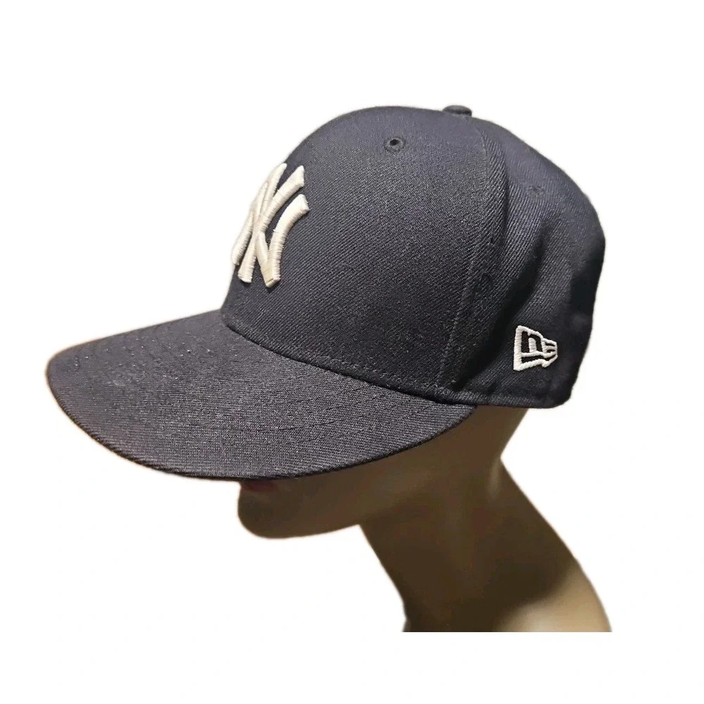 New Era small stylish
